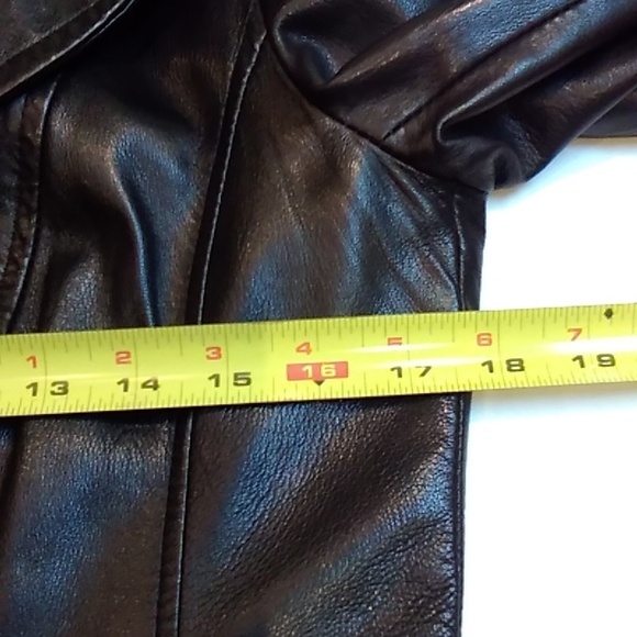 Vtg DANIER Genuine Leather Black Button Up Women's Tailored Jacket Size S - Picture 15 of 16